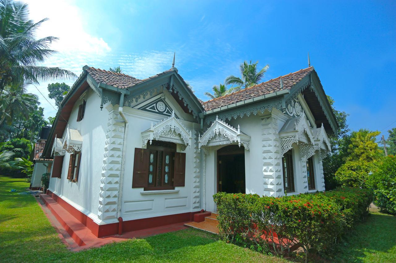 Old Parkland Hostel Galle Exterior photo