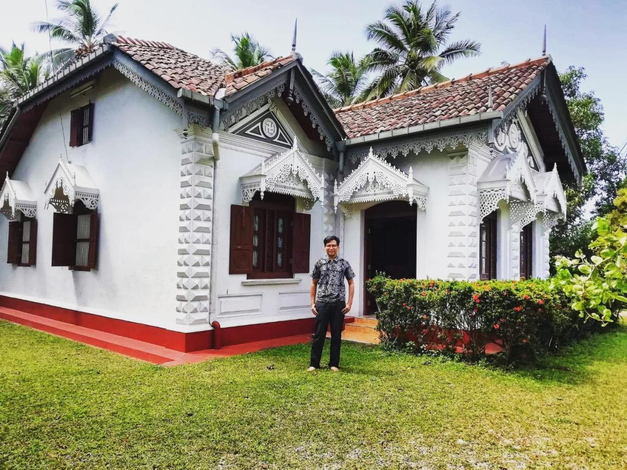 Old Parkland Hostel Galle Exterior photo